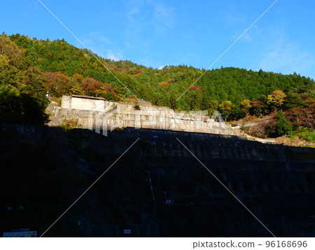 但馬的工業遺產,禦子畑礦石加工遺址 但馬的工業遺產,禦子畑礦石加工遺址 96168696