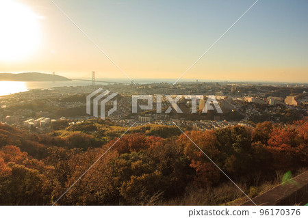 從須丸三條遊樂園看到的明石海峽大橋 從須丸三條遊樂園看到的明石海峽大橋 96170376