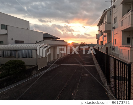 市政住房 市政住房 96173721