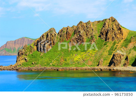 Hokkaido Travelogue Sky Cape Rebun Island 96173850