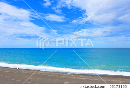 北海道遊記：鄂霍次克海岸的海和猿風公園紀念碑 96175163