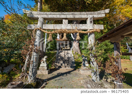 鳥取縣日野區日南町笠木比穀神社鳥居門 96175405