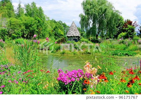 Hokkaido Travelogue July Ueno Farm Morning Garden 96175767