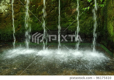 Nissekiji Temple Roppontaki Waterfall 96175810