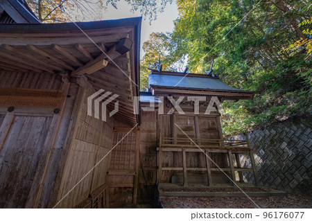 鳥取縣日野區日南町比穀神社大殿笠木 96176077