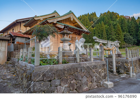 Yamada Shrine, Tochihara, Houki-cho, Saihaku-gun, Tottori Prefecture 96176890