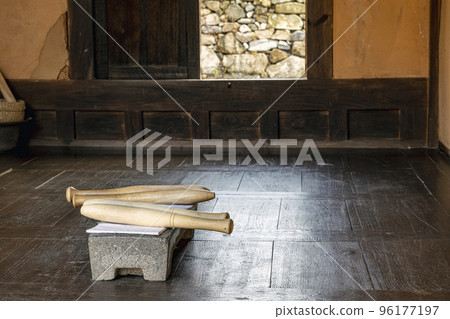 牙山外鄉村 96177197