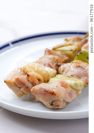 烤雞肉串（Negima） 96177916