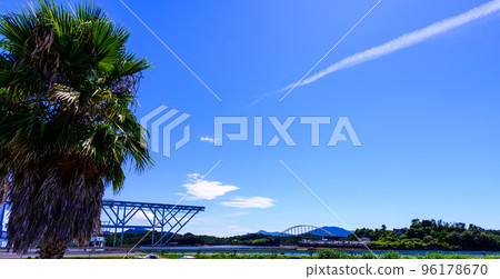 Marina scenery bathed in the beautiful summer sunshine, Amakusa Gokyo Marina scenery bathed in the beautiful summer sunshine, Amakusa Gokyo 96178670