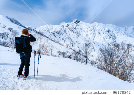 Winter Tomi Ridge Trekking: View of Mt. Goryu 96178842