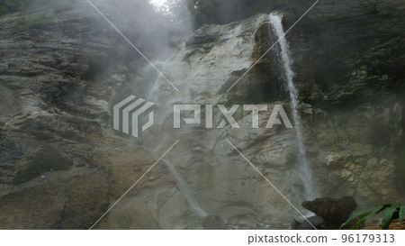 Kawahara Megalai Yu Taki 96179313