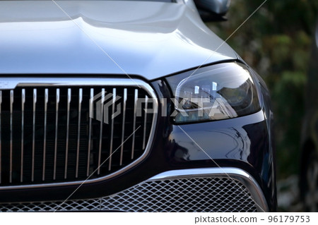 Car headlight image Car headlight image 96179753