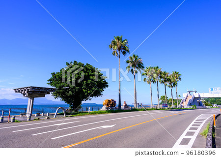 以美麗的夏日天空為背景的天草有明章魚高速公路周圍的風景“道之站有明（漣漪之地）”旅遊勝地 96180396