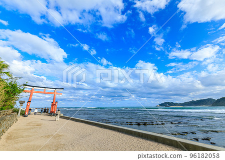 宮崎縣宮崎市秋天的青島神社 96182058
