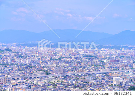 Cityscape against a beautiful summer sky "Fukuoka city panoramic view" Cityscape against a beautiful summer sky "Fukuoka city panoramic view" 96182341