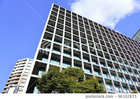 Osaka Bar Association (Kita-ku, Osaka) Osaka Bar Association (Kita-ku, Osaka) 96182655