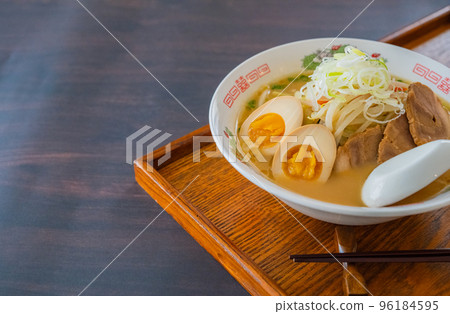 Miso ramen Chinese food close-up material Miso ramen Chinese food close-up material 96184595
