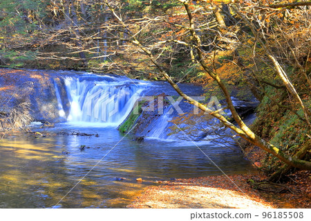 A hidden waterfall in Oku-Nikko Senjogahara Kotaki A hidden waterfall in Oku-Nikko Senjogahara Kotaki 96185508