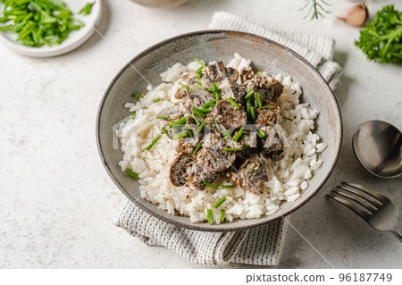 Risotto with mushrooms 96187749