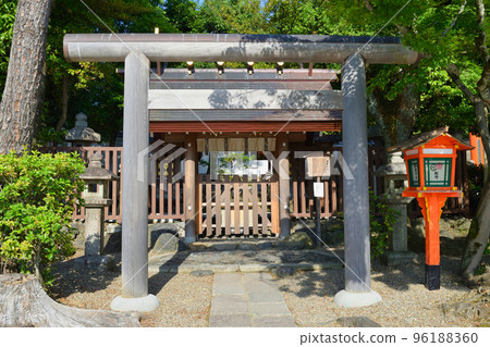 Daijingu Shrine, the subordinate shrine of Kyoto Yasaka Shrine 96188360