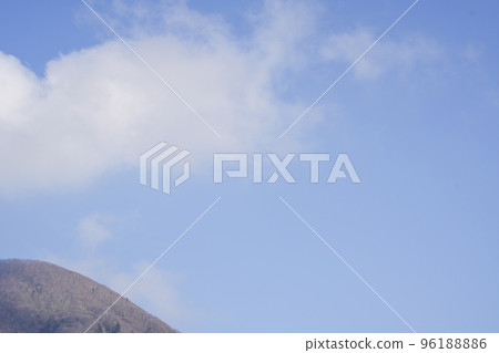 Winter blue sky and white clouds Winter blue sky and white clouds 96188886