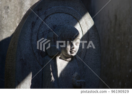 Tofuku-ji temple's stone Buddha, Higashiyama-ku, Kyoto 96190929
