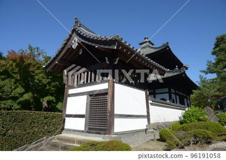 Tofuku-ji temple bell tower Higashiyama-ku, Kyoto 96191058
