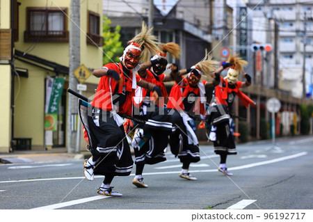 Kitakami City, Iwate Prefecture Folk Performing Arts Demon Dance 96192717