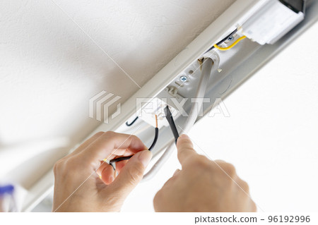Lighting equipment replacement work Lighting equipment replacement work 96192996