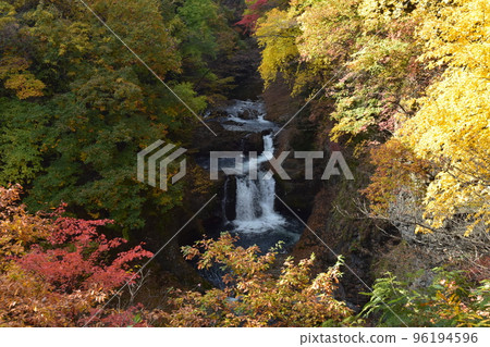 東北宮城縣仙台市日華威士忌宮城峽酒廠的作浪溫泉、後明48瀑布、日華威士忌宮城峽酒廠 96194596