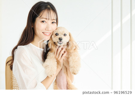 Living with dogs 96196529