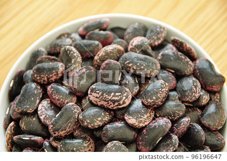 Purple flower bean Purple flower bean 96196647