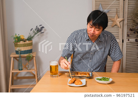 Middle man who drinks with beer Middle man who drinks with beer 96197521