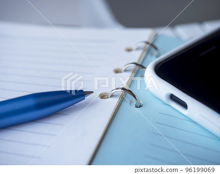 筆記本電腦，智能手機的商業形象 96199069