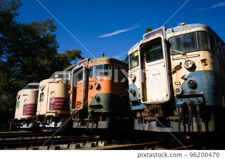 A railroad vehicle that is statically stored in "Poppo no Oka" 96200470