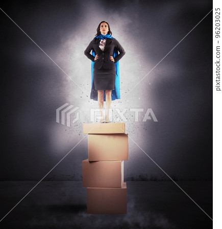 Super businesswoman Super businesswoman 96203025