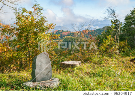 晨霧和紅葉【北安曇郡池田町】 晨霧和紅葉【北安曇郡池田町】 96204917