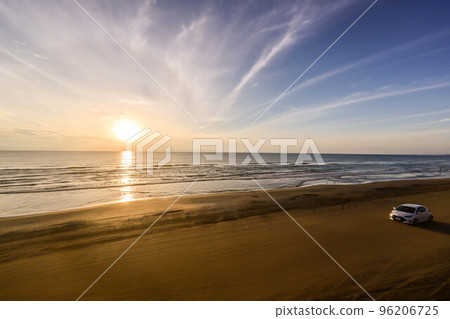 Sunset on Chirihama Nagisa Driveway 96206725