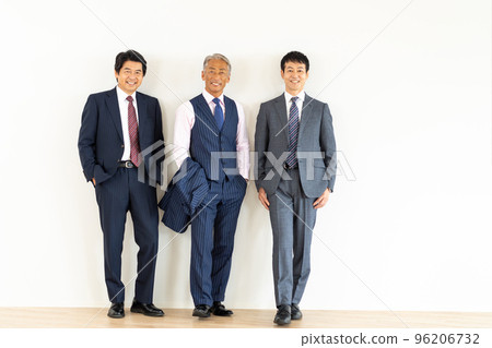 Senior businessman Senior man Senior businessman Senior man 96206732