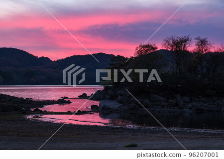 Afterglow of Lake Hibara 96207001