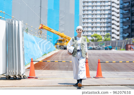 Young woman working in the construction industry 96207638