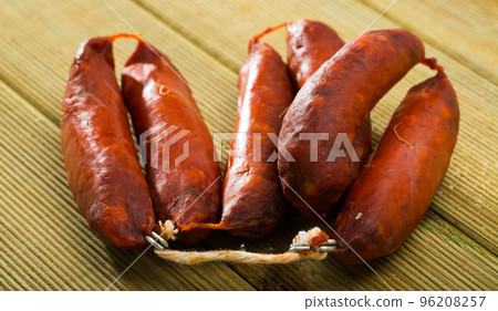 Chorizo sausages 96208257
