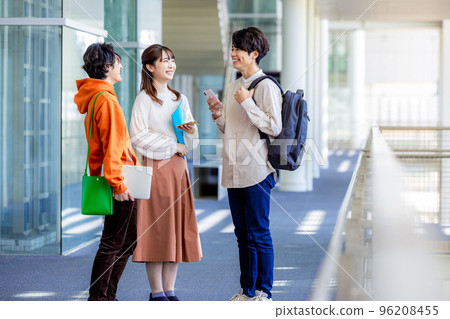 male and female college students 96208455