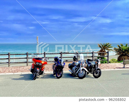 騎摩托車遊覽海灘 騎摩托車遊覽海灘 96208802