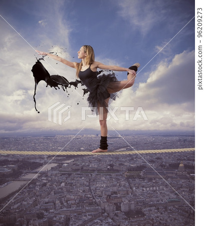 Dancer Dancer 96209273