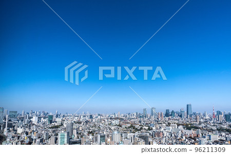 日本東京城市景觀 東京新景觀。藍天和東京城市景觀。巨符快完成了，全圖已經出現了 96211309