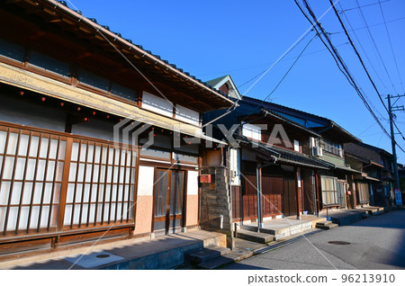 Yoshihisa-cho Old Townscape Important Preservation District for Groups of Traditional Buildings Takaoka City 96213910
