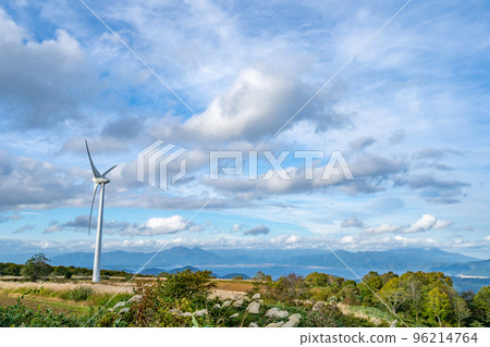 郡山布引風力高原 日本最大的風力發電站 郡山布引風力高原 日本最大的風力發電站 96214764