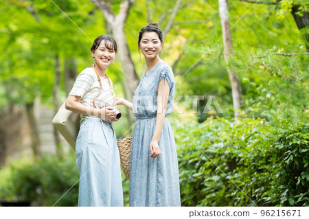 Girls' trip trip Girls' trip trip 96215671