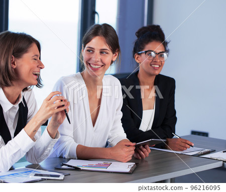 Team of business person works together 96216095